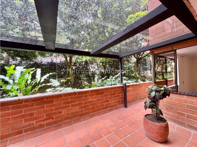 Apartamento de 3 alcobas en venta en El Poblado, Medellín, 320 m² · foto 16 de 20