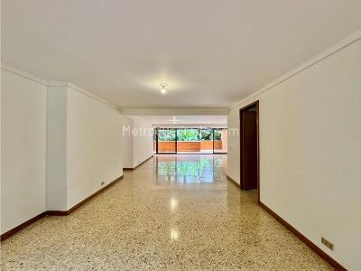 Apartamento de 3 alcobas en venta en El Poblado, Medellín, 320 m² · foto 17 de 20