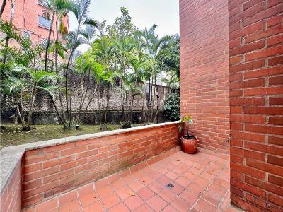 Apartamento de 3 alcobas en venta en El Poblado, Medellín, 320 m² · foto 20 de 20