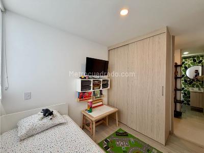 Apartamento en venta en Loma Del Escobero, Envigado · foto 16 de 20