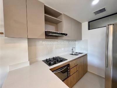 Apartamento en venta en Loma Del Escobero, Envigado · foto 10 de 20