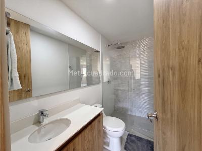 Apartamento en venta en Loma Del Escobero, Envigado · foto 17 de 20