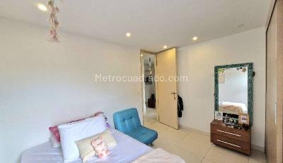 Apartamento en venta en El Portal, Envigado · foto 10 de 15