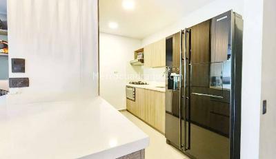 Apartamento en venta en Loma Del Escobero, Envigado · foto 4 de 15