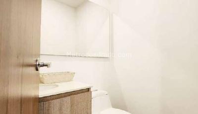 Apartamento en venta en Loma Del Escobero, Envigado · foto 8 de 15