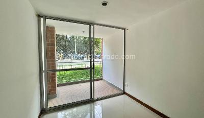 Apartamento en venta en Alicate, Itagüí · foto 9 de 20