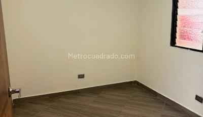 Casa de 4 alcobas en venta en Campo Valdes, Medellín, 120 m² · foto 12 de 14