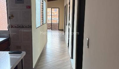 Casa de 4 alcobas en venta en Campo Valdes, Medellín, 120 m² · foto 3 de 14