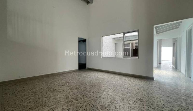 1BR House in Conquistadores - 2