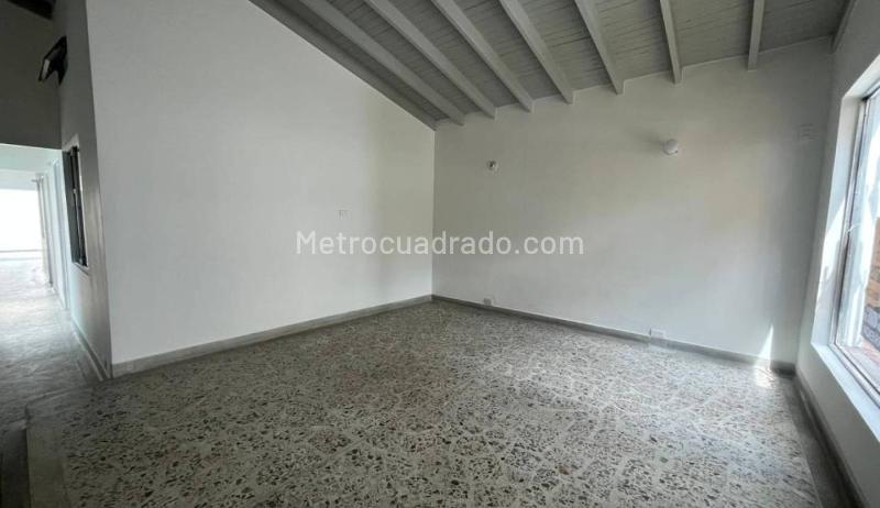 1BR House in Conquistadores - 3