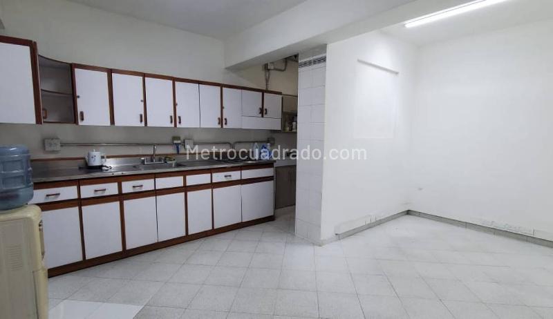 Bodega en Arriendo, Centro, Envigado - Widok 3