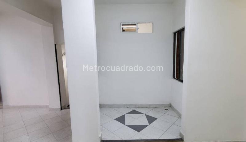 Bodega en Arriendo, Centro, Envigado - Więcej