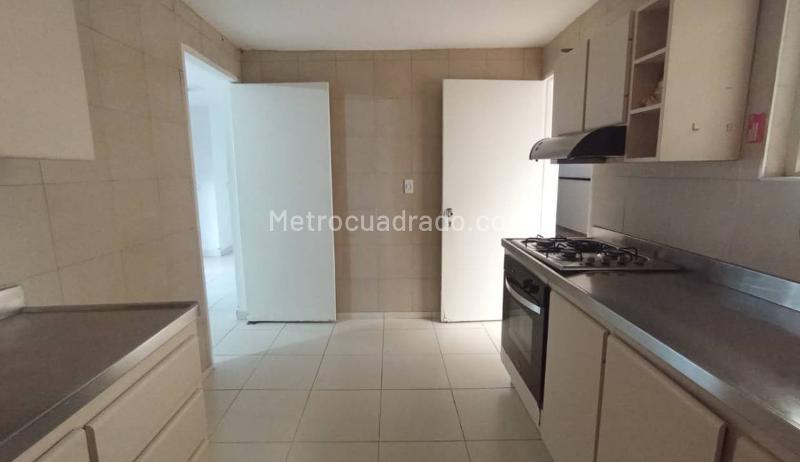 Casa Sin Muebles de 4 Alcobas en Belén Malibu - 2