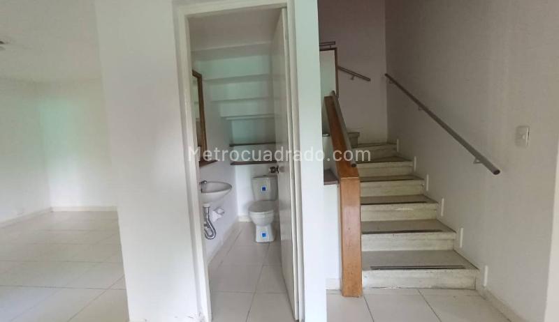 Casa Sin Muebles de 4 Alcobas en Belén Malibu - 4