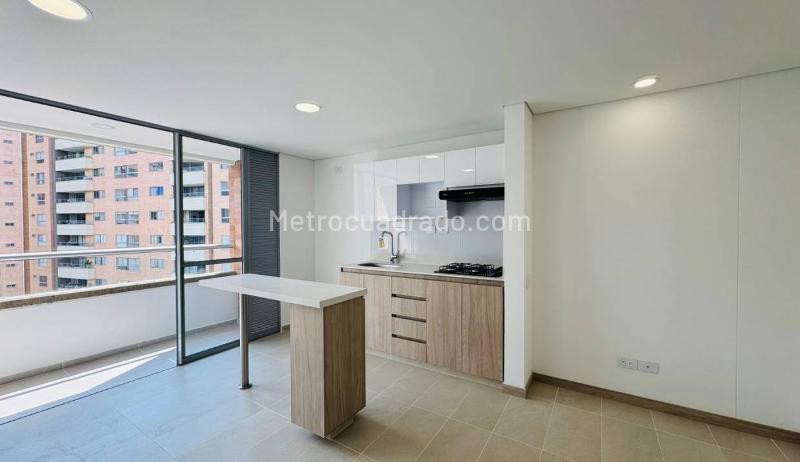 3BR Apartment in Loma San Jose (66 m²)