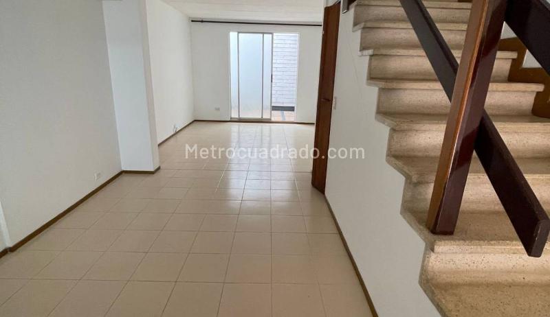 Casa de 3 Alcobas en Belen Bien Mantenida - 3