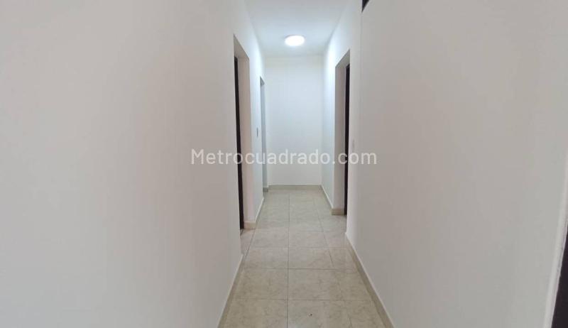 Casa en Muy Buen Estado de 3 Alcobas en Belén Rosales - 8