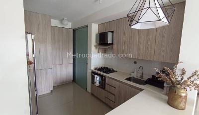 Apartamento de 3 alcobas en arriendo en Belen Loma De Los Bernal, Medellín, 105 m² · foto 2 de 20