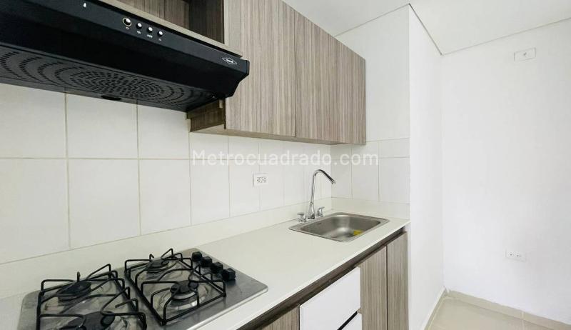 Apartamento en Arriendo, Ditaires, Itagui - 3