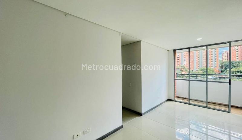 Apartamento en Arriendo, Ditaires, Itagui - 5