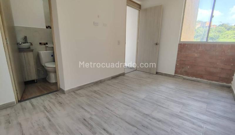 Unfurnished 3BR Apartment for Rent in La Estrella - 9