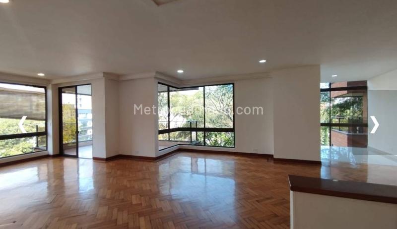 Apartamento de 3 Alcobas en Muy Buen Estado en El Poblado - 5
