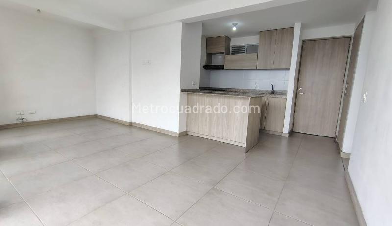 Apartamento sin Amoblar de 3 Alcobas en Calasanz con Piscina y Gimnasio - 5