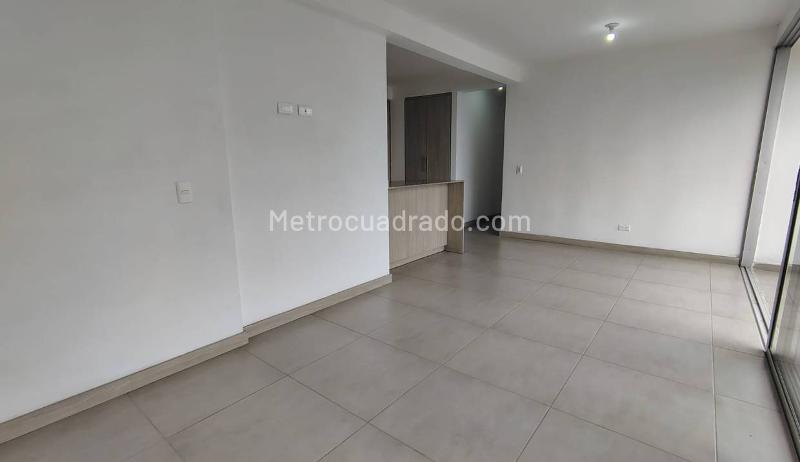 Apartamento sin Amoblar de 3 Alcobas en Calasanz con Piscina y Gimnasio - 6