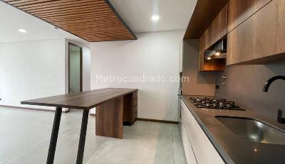 Apartamento en arriendo en Las Palmas, Medellín · foto 2 de 20