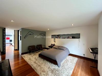 Apartamento de 4 alcobas en venta en Refugio Alto, Bogotá, 435 m² · foto 13 de 20