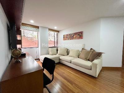 Apartamento de 3 alcobas en venta en Los Rosales, Bogotá, 176 m² · foto 10 de 19