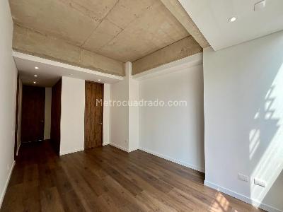 Apartamento de 1 alcoba en venta en Country Virrey, Bogotá, 64 m² · foto 13 de 15
