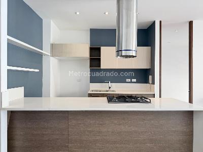 Apartaestudio en venta en Chico Norte, Bogotá, 66 m² · foto 6 de 18