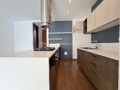 Apartaestudio en venta en Chico Norte, Bogotá, 66 m² · foto 8 de 18