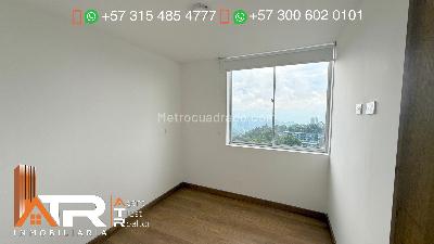 Apartamento de 3 alcobas en venta en La Francia, Manizales, 63 m² · foto 7 de 13