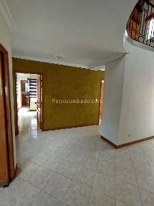 Apartamento en venta en El Velodromo, Medellín · foto 3 de 20