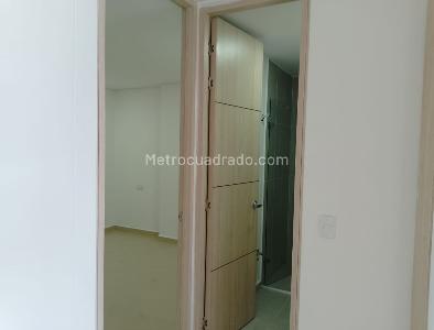 Apartamento de 2 alcobas en venta en Bello, Bello, 79 m² · foto 15 de 20