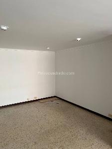 Apartamento de 4 alcobas en venta en El Poblado, Medellín, 121 m² · foto 12 de 19