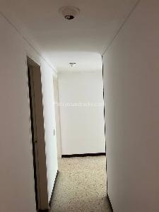 Apartamento de 4 alcobas en venta en El Poblado, Medellín, 121 m² · foto 19 de 19