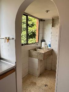 Apartamento de 4 alcobas en venta en El Poblado, Medellín, 121 m² · foto 3 de 19