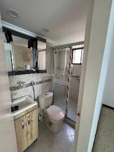 Apartamento de 4 alcobas en venta en El Poblado, Medellín, 121 m² · foto 5 de 19