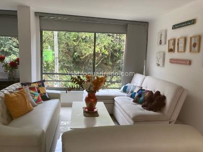 Apartamento en venta en Loma Del Escobero, Envigado · foto 3 de 10