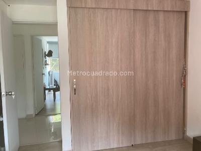 Apartamento en venta en Loma Del Escobero, Envigado · foto 9 de 10