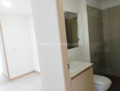 Apartamento en venta en Itagui, Itagüí · foto 7 de 20