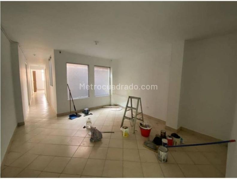 Apartamento de 3 Alcobas en Santa Mónica, Medellín - 3