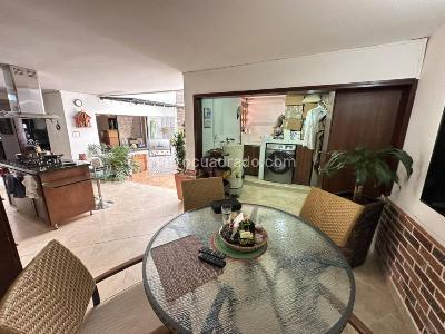 Casa de 4 alcobas en venta en El Trianon, Envigado, 110 m² · foto 16 de 20