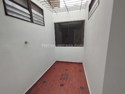 Casa de 4 alcobas en venta en Buenos Aires, Medellín, 231 m² · foto 13 de 20