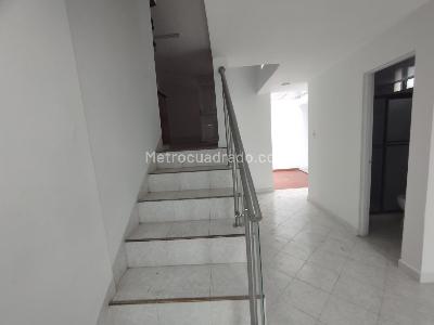 Casa de 4 alcobas en venta en Buenos Aires, Medellín, 231 m² · foto 17 de 20
