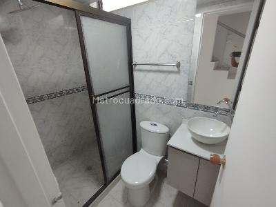Casa de 4 alcobas en venta en Buenos Aires, Medellín, 231 m² · foto 9 de 20