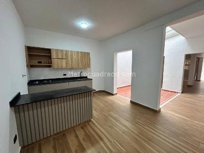 Apartamento en venta en Laureles, Medellín · foto 3 de 20